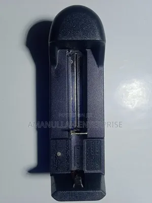 Li-Ion Battery Charger for Single Battery