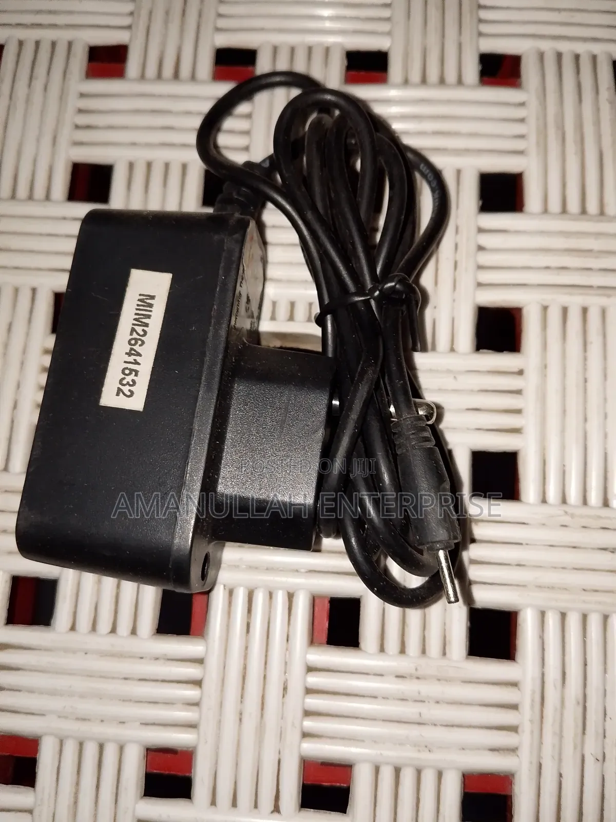 Button Phone Charger.