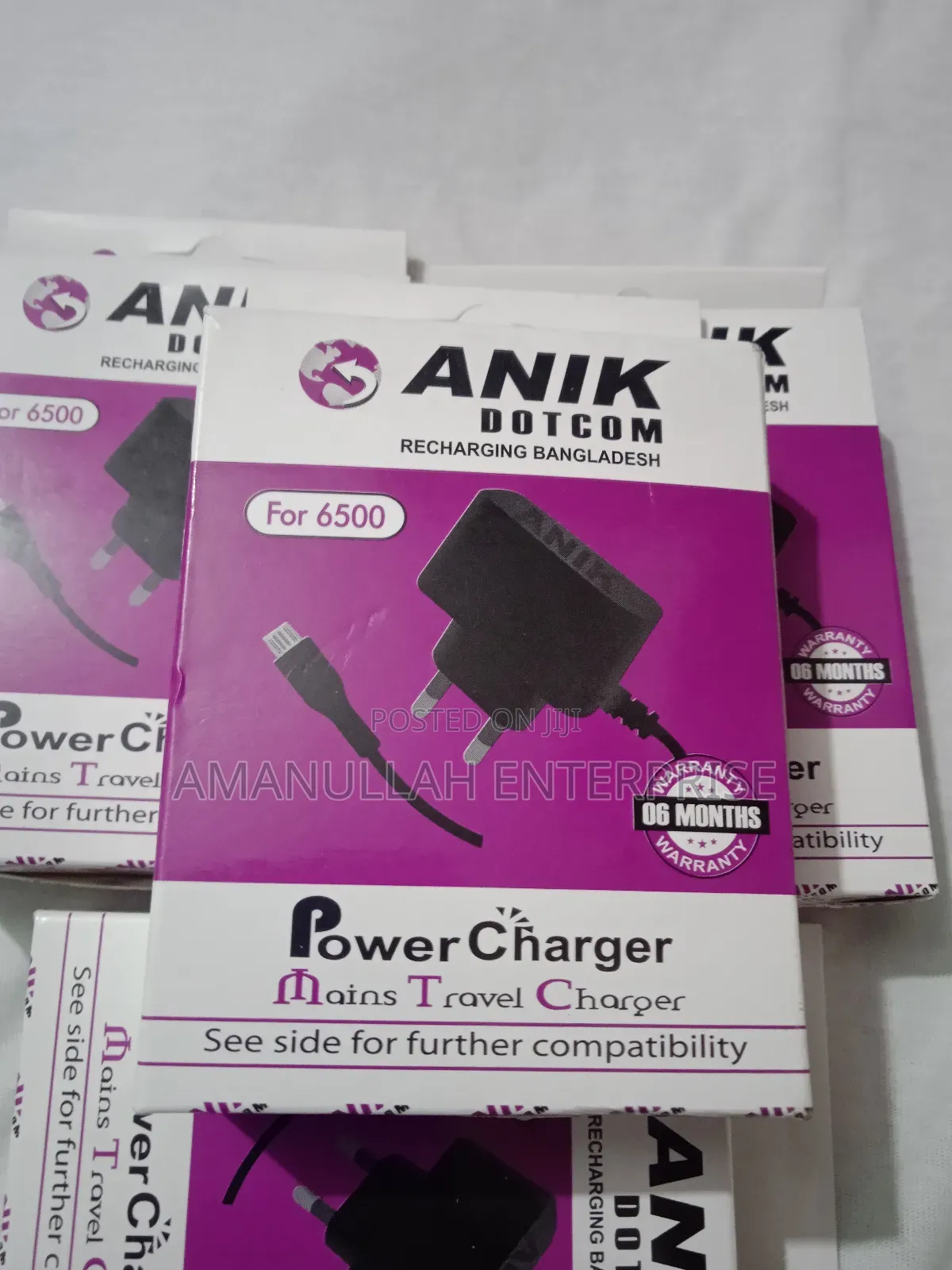 Button Phone Charger.