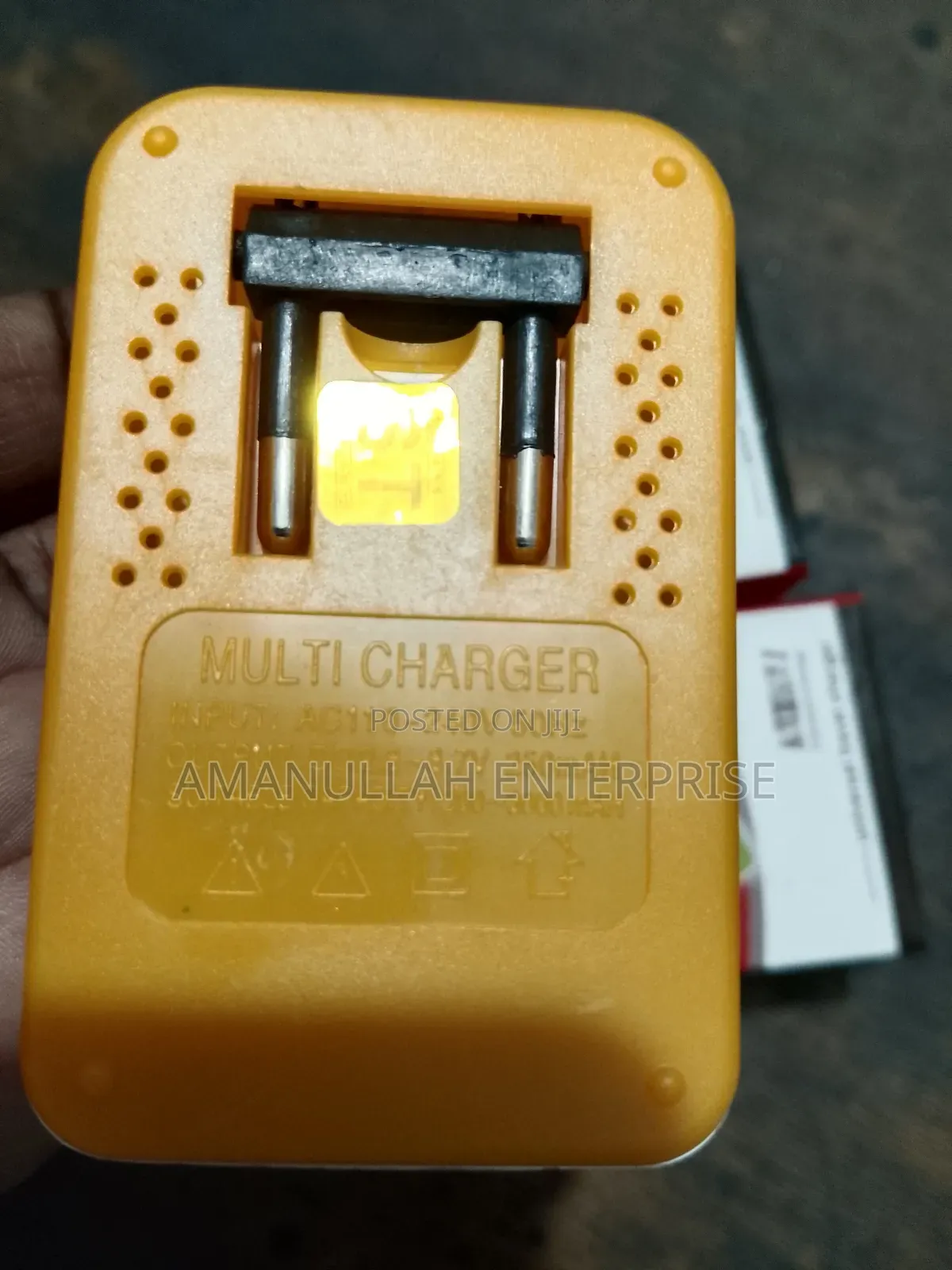 Universal Mobile Battery Charger.