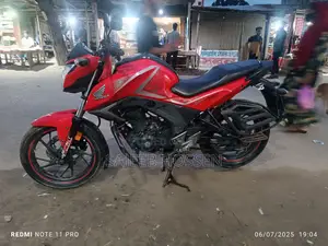 Honda Hornet 2018 Red