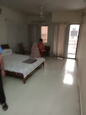 3bdrm Apartment in Dhanmondi for sale