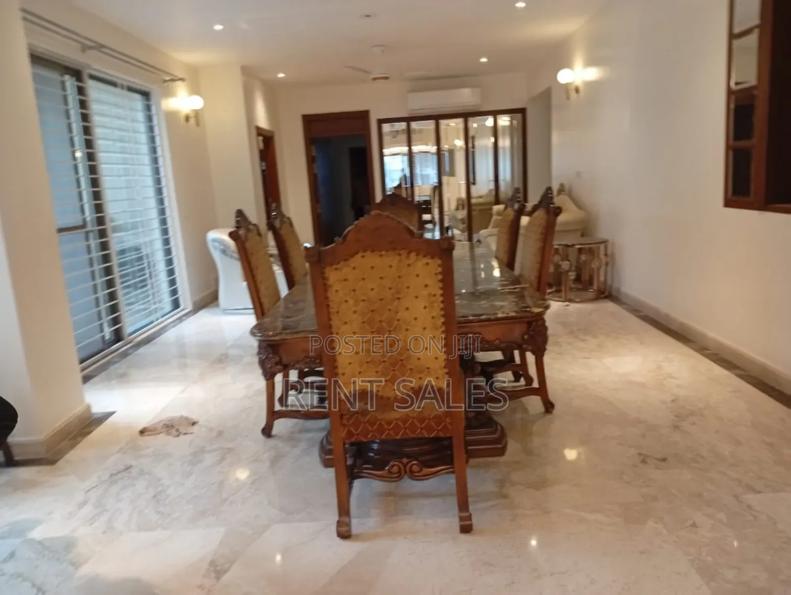 Furnished 4bdrm Apartment in Gulshan for rent