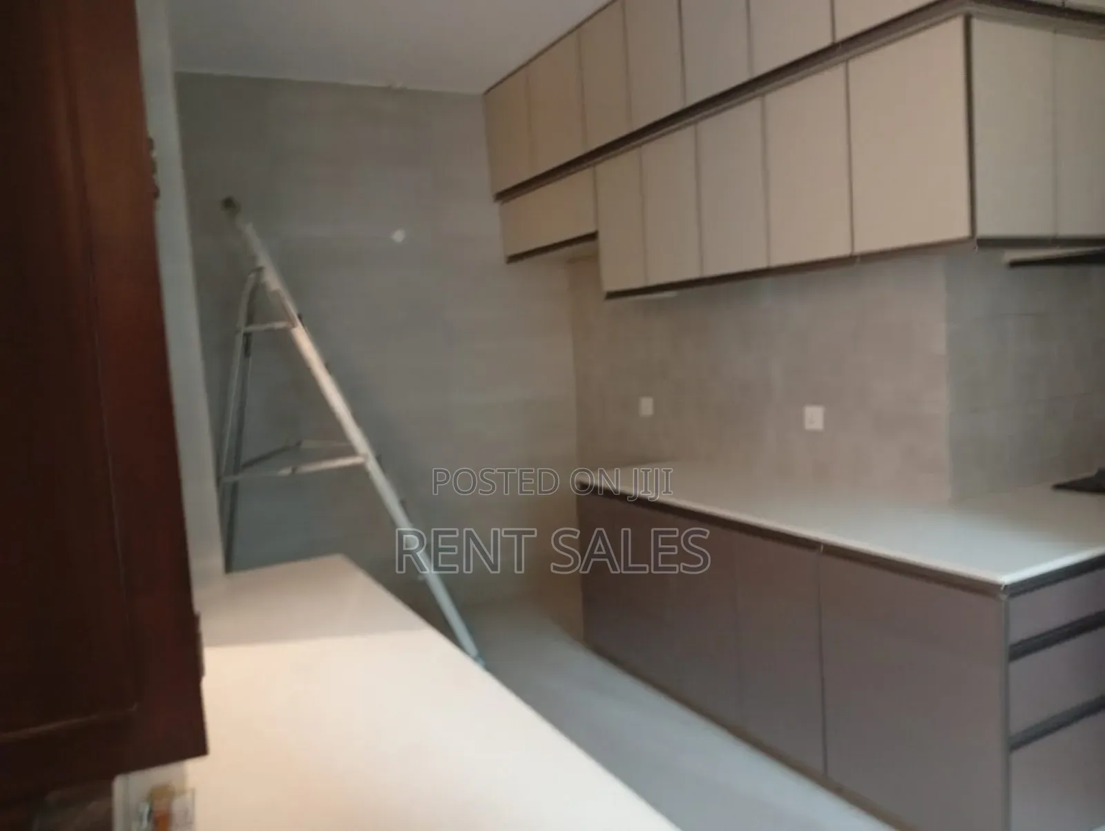 Furnished 4bdrm Apartment in Gulshan for rent