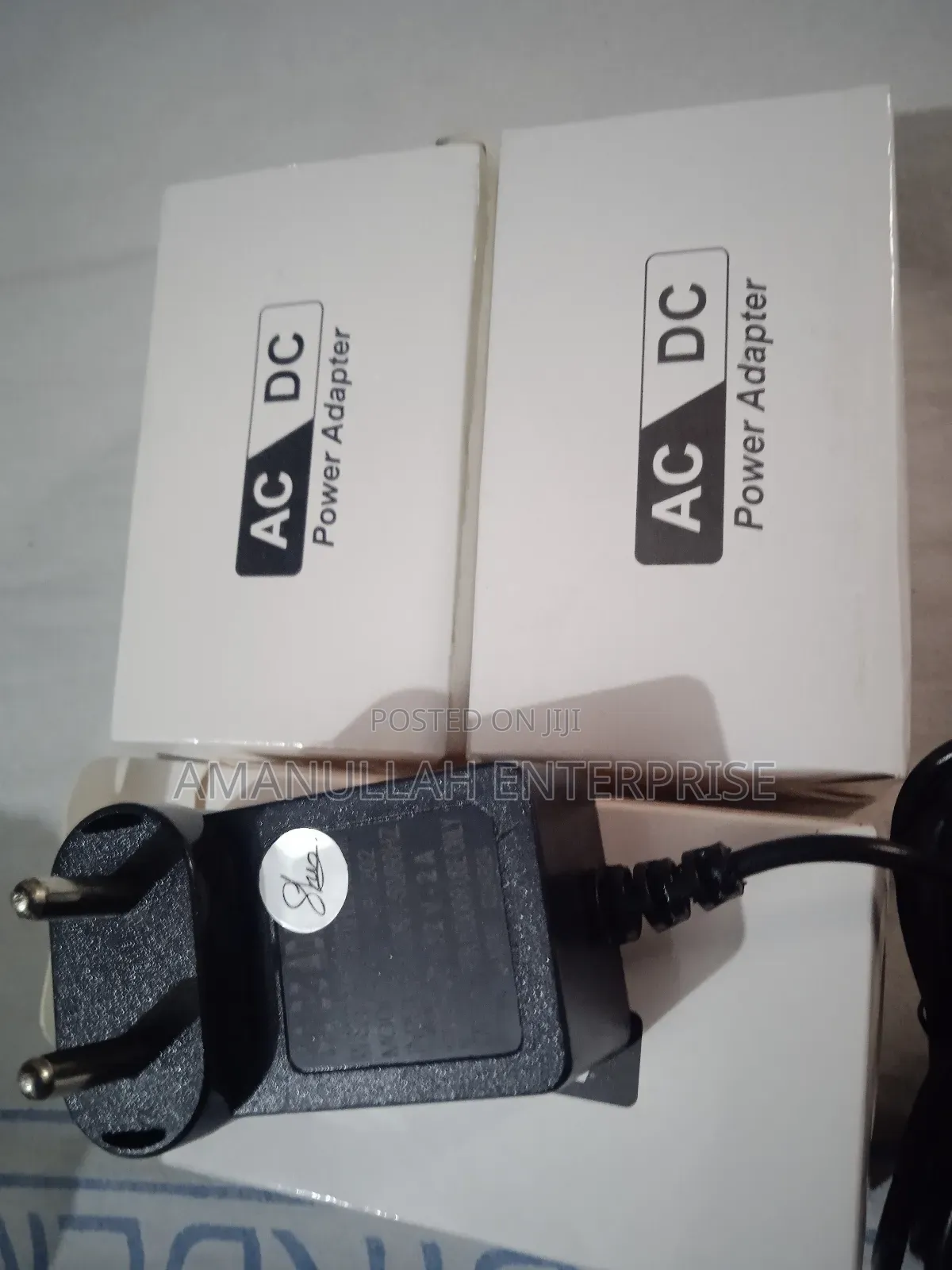 12v 2a Power Supply Heavy Good Quality.