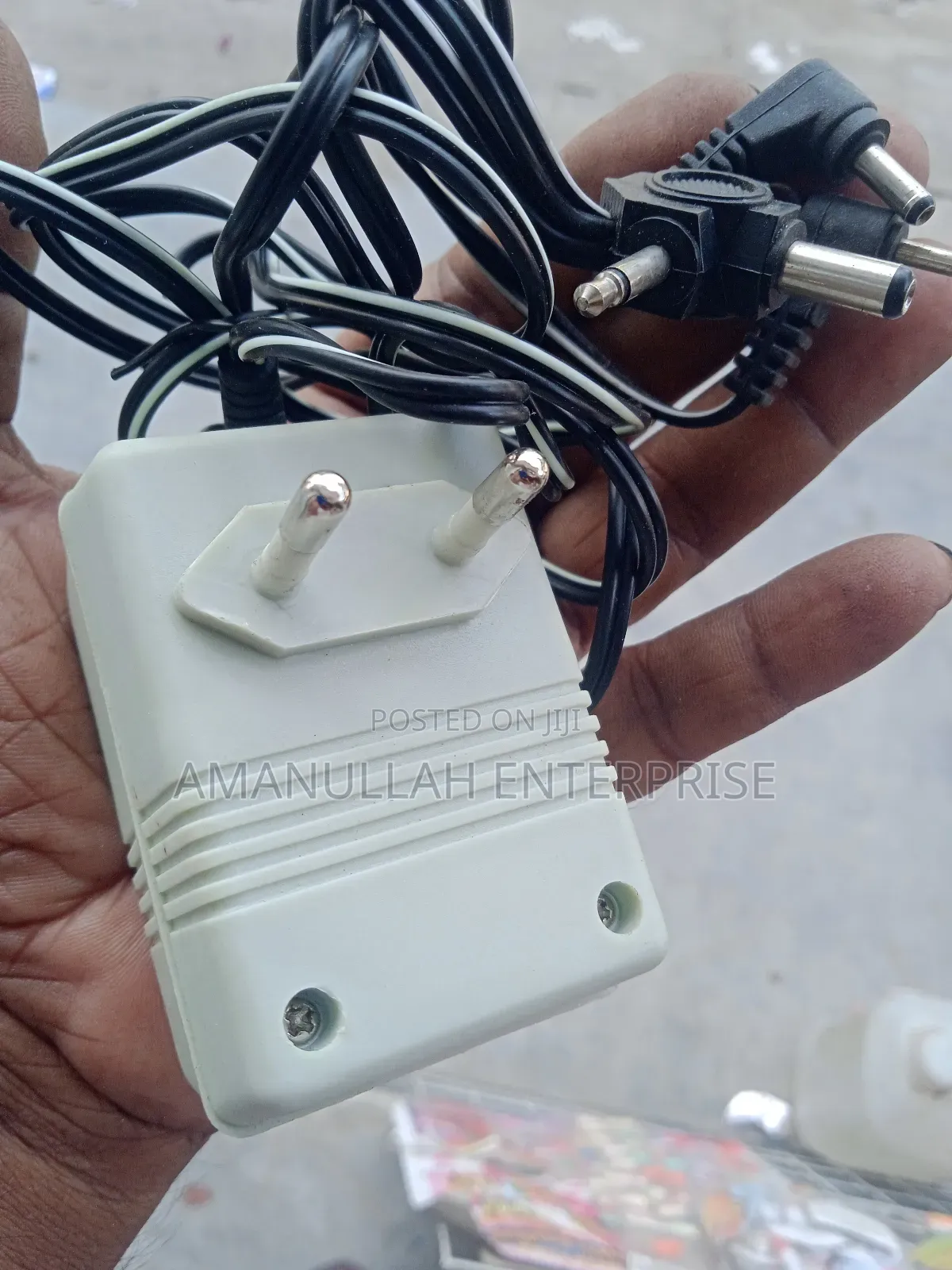 New Star Variable Ac to Dc 1.5v to 12v Dc Adapter 350max.