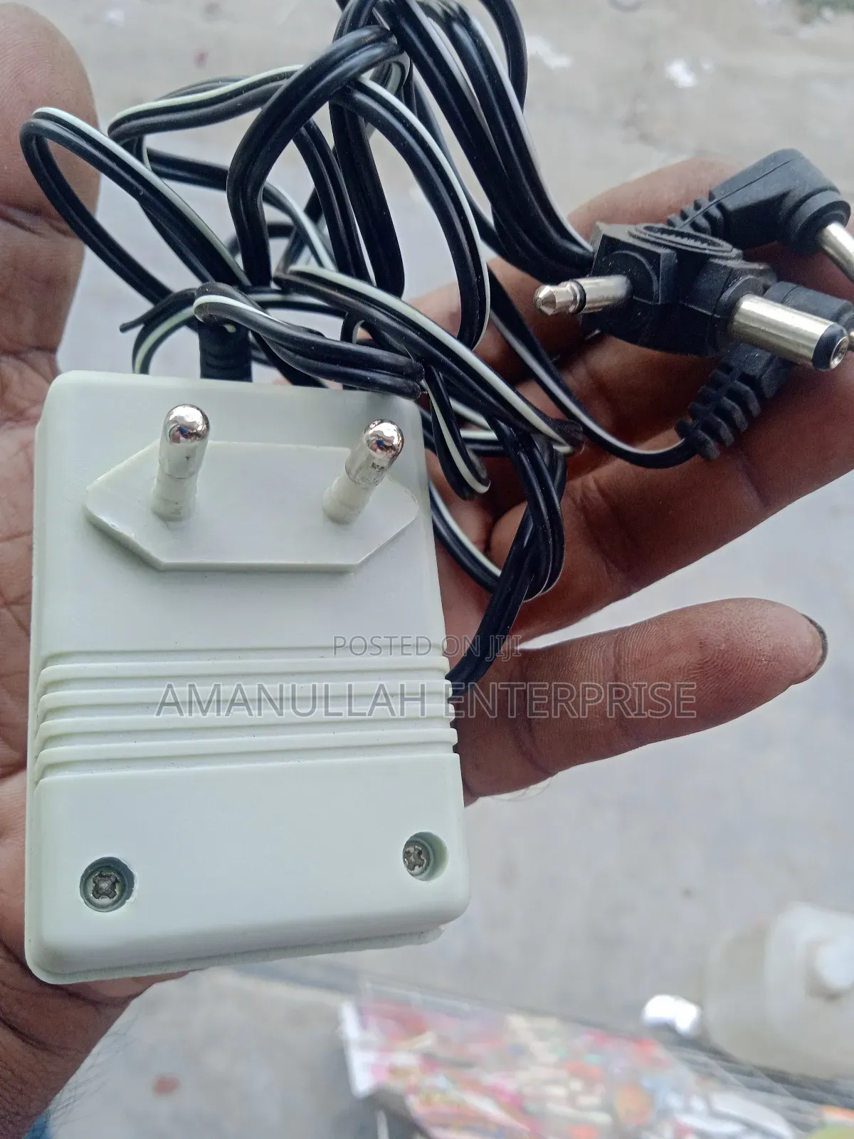 New Star Variable Ac to Dc 1.5v to 12v Dc Adapter 350max.