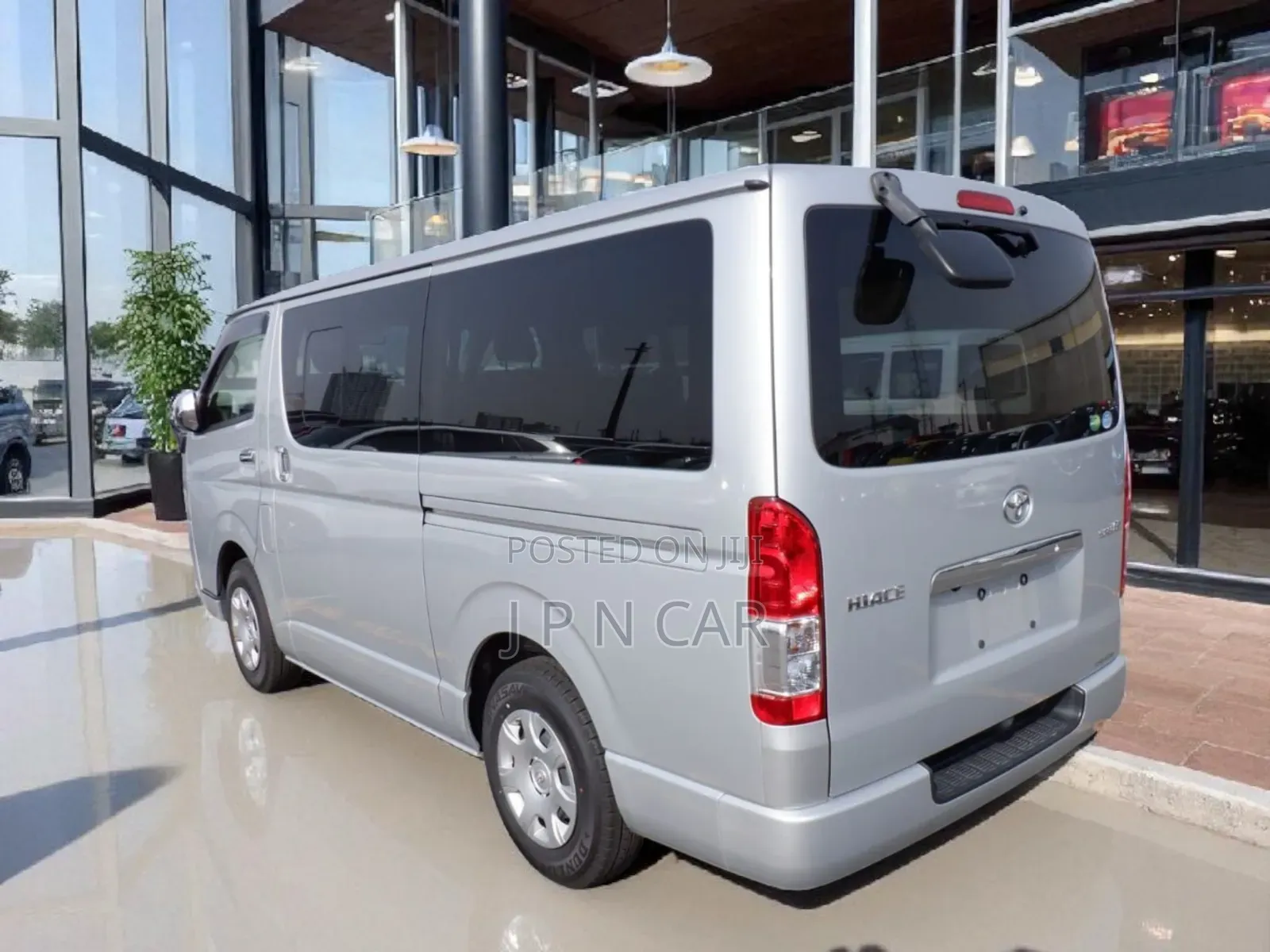 Toyota HiAce 2020 Silver