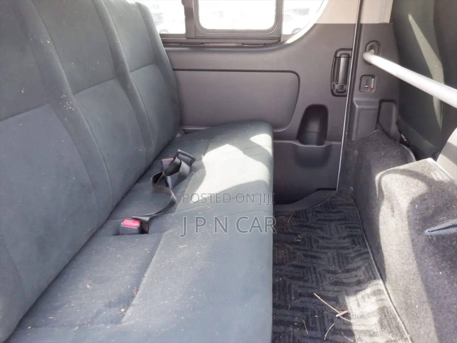 Toyota HiAce 2020 Silver