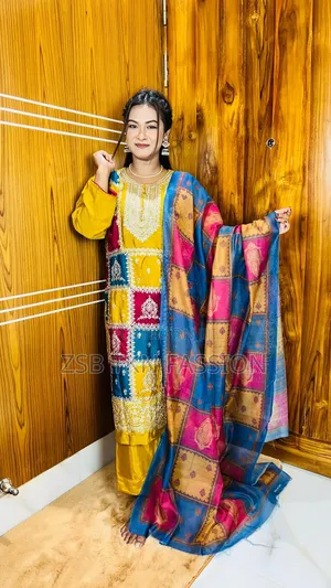 Embroidery Three Piece High Quality New