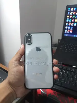 Photo - Apple iPhone X 64 GB White