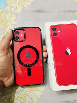 Photo - Apple iPhone 11 64 GB Red