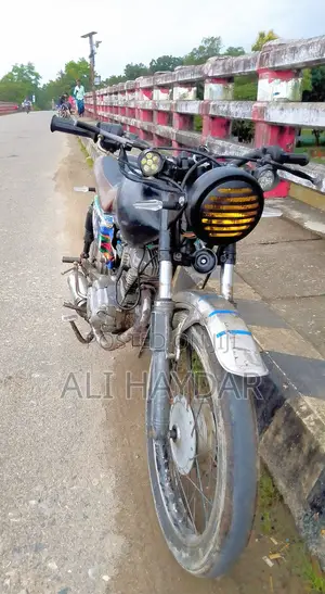 Photo - Motorcycle 2000 Black