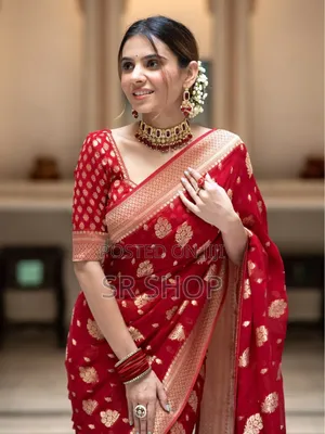 Photo - Dhupiyan Sharee With Blouse Piece