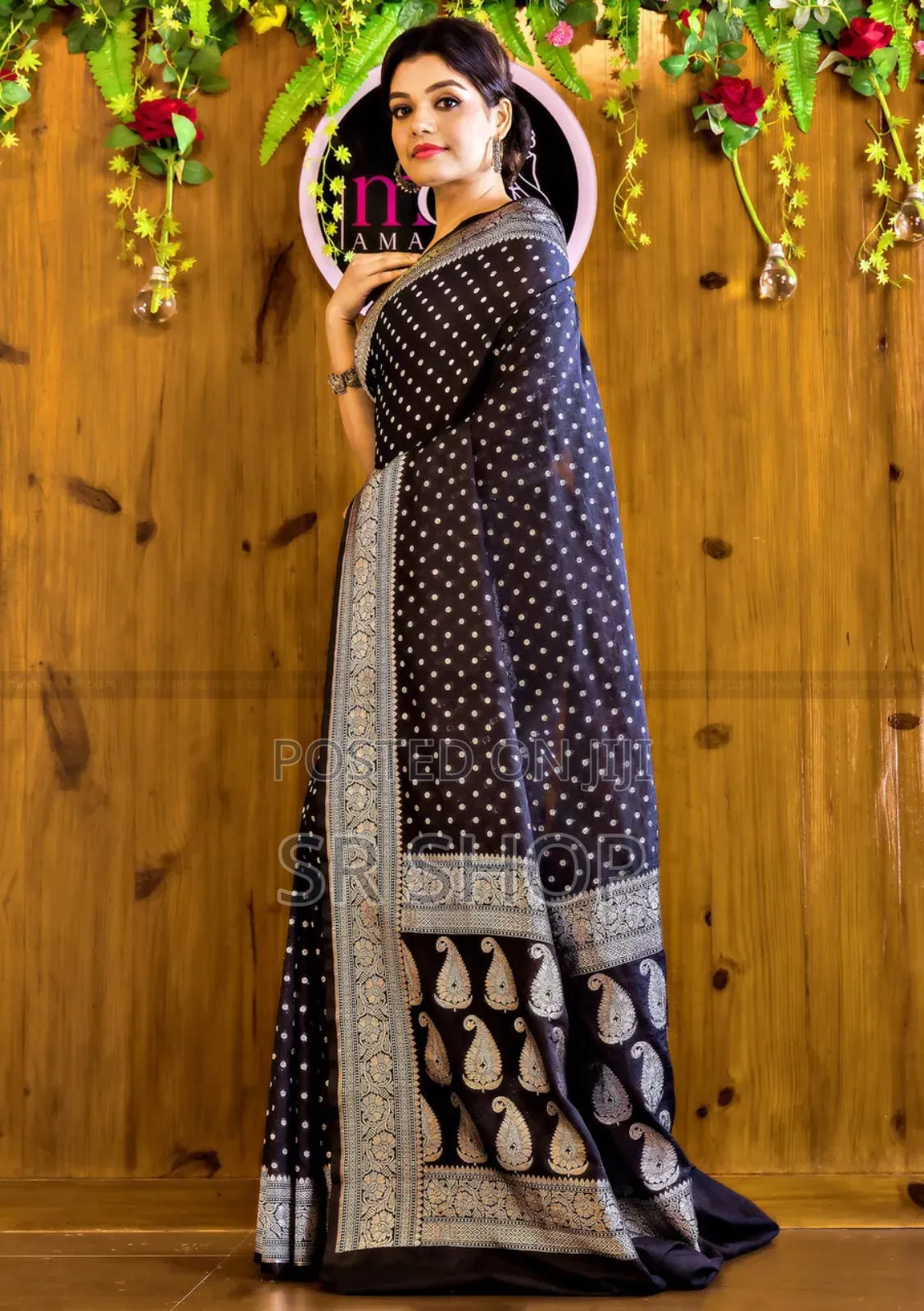 Dhupiyan Sharee With Blouse Piece