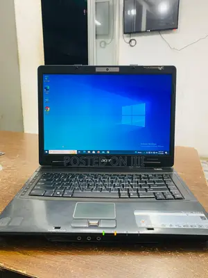 Photo - Laptop Acer TravelMate 5730G 2GB Intel Core 2 Duo SSD 256GB