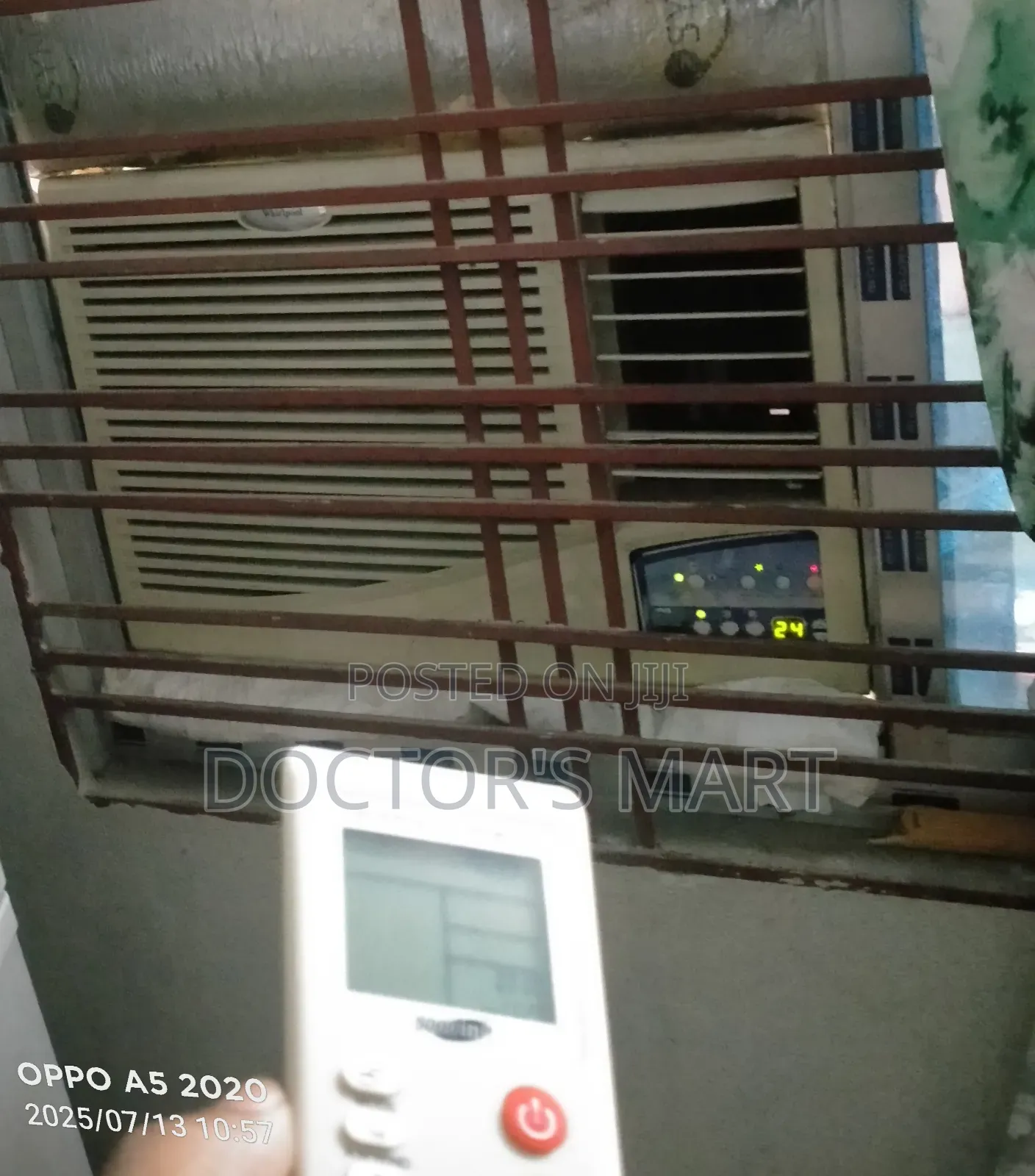 Window Ac 1.2 Ton Whariphol Brand Remote Control