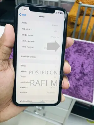 Photo - Apple XR 128 GB Black