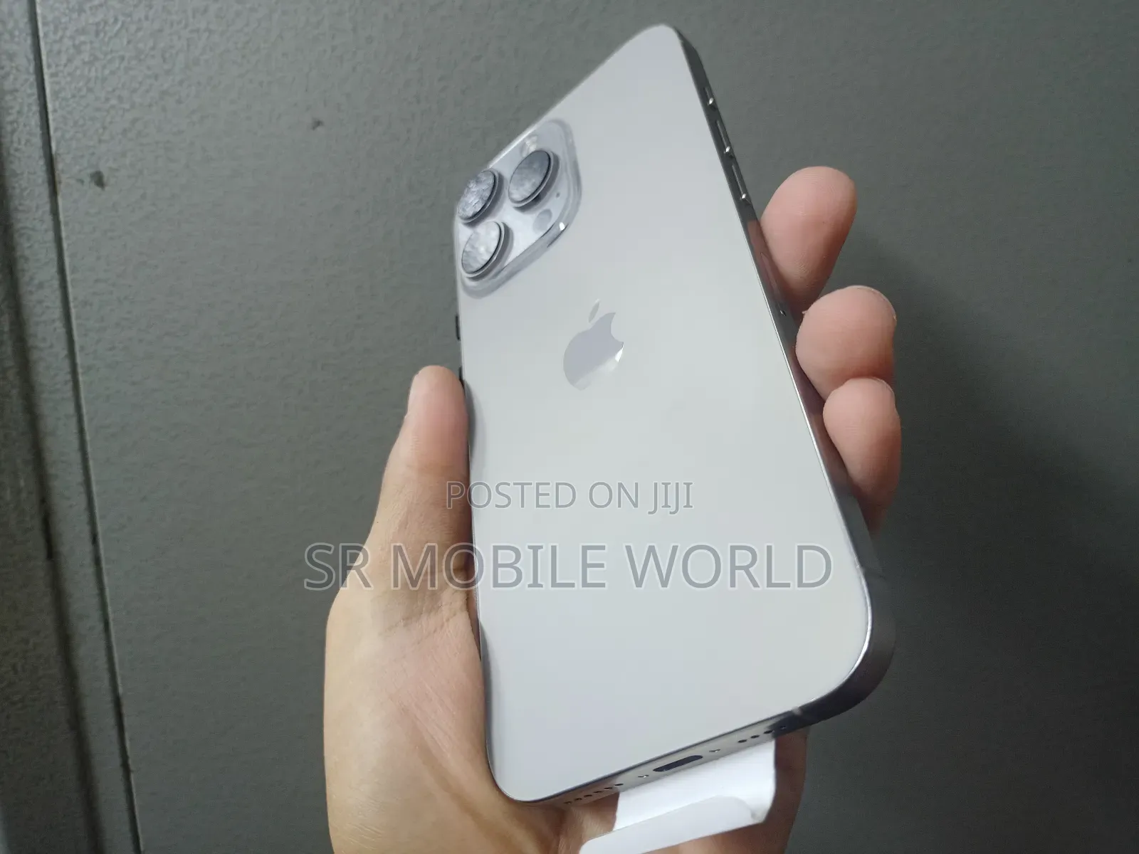 New Apple iPhone 16 Pro Max 256 GB Gray