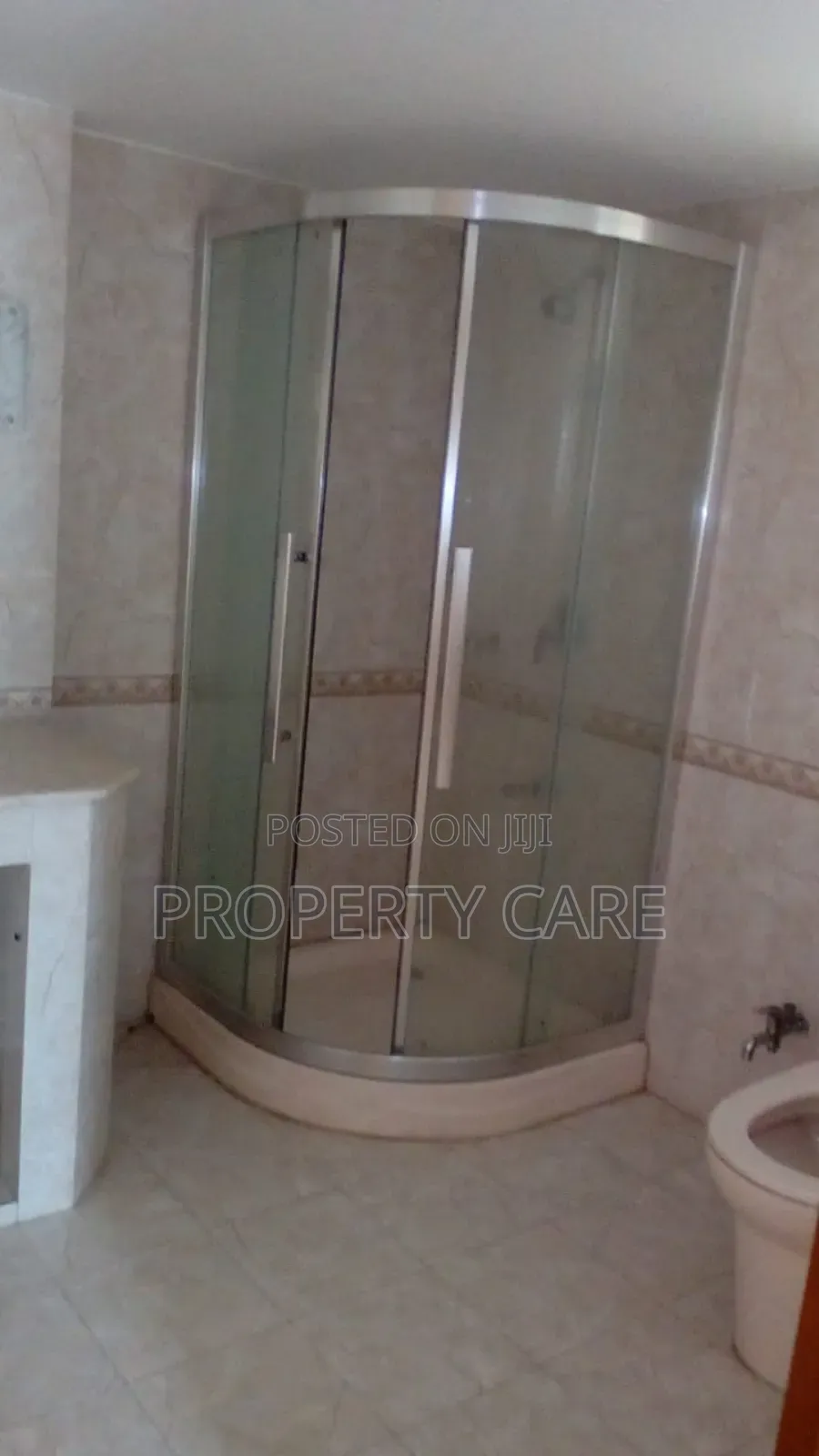 4bdrm Apartment in Gulshan for rent