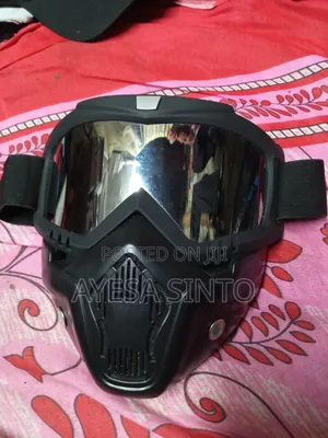 Photo - Face Helmet