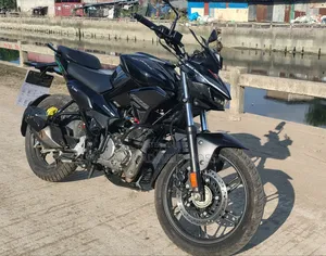 Photo - New Hero Xtreme Sports 2025 Black