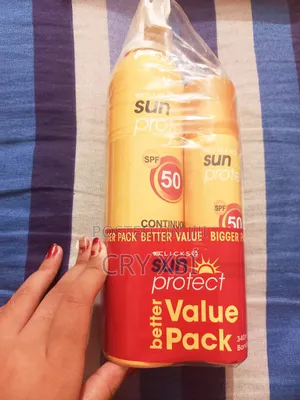 Photo - Clicks - Sun Protect Sunscreen Spray Bigger Pack