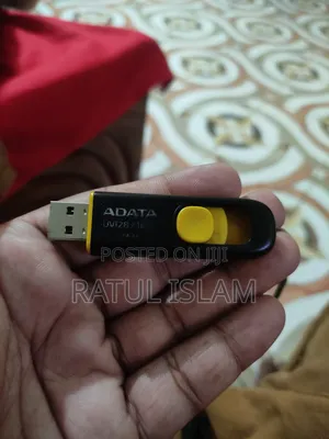 16 Gb Adata Pendrive