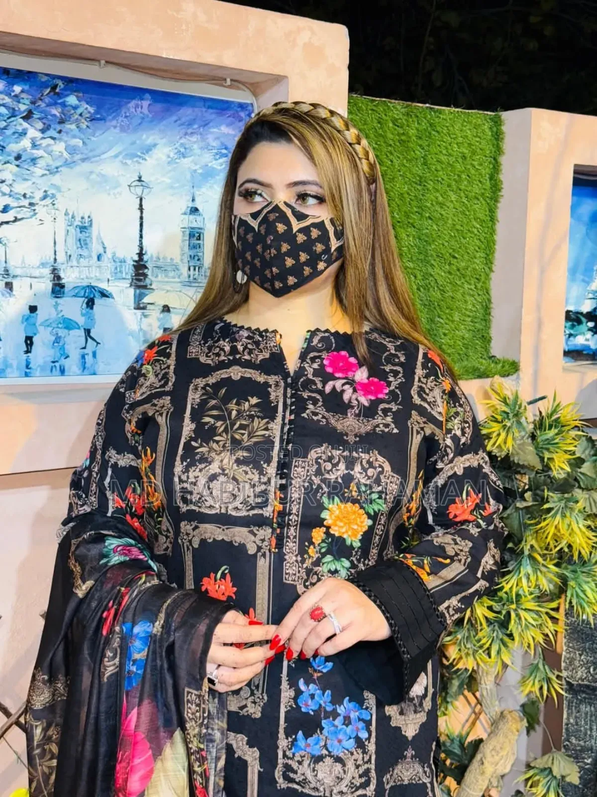 Digital Print 3pices
Kamiz- Dubai Cerry
Orna