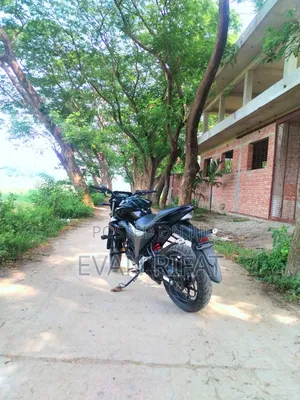 Suzuki Bike 2024 Black