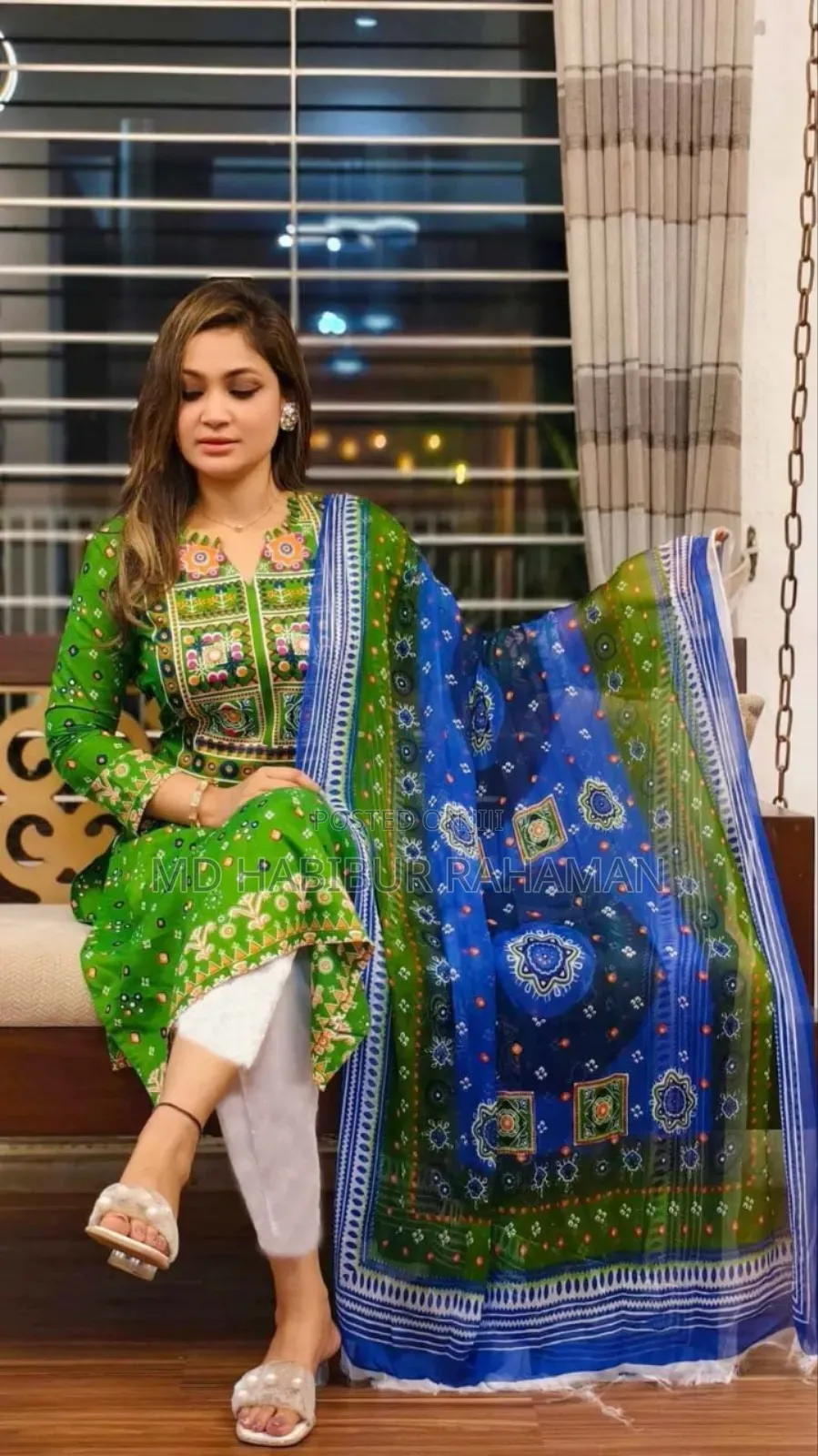 Skin Print Stone Work Three Piece
মেটারিয়ালস