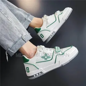 Shoe for Man
Oem Grade 
Size 39-44