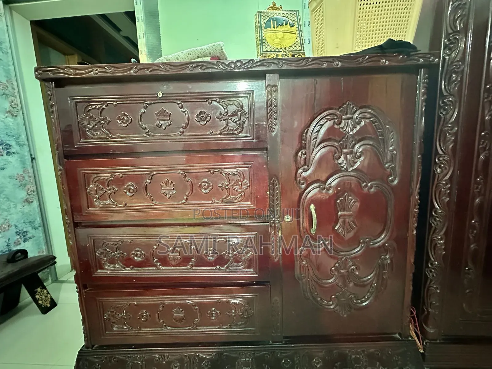 Wardrobe Lekar Burnished Segun Kat