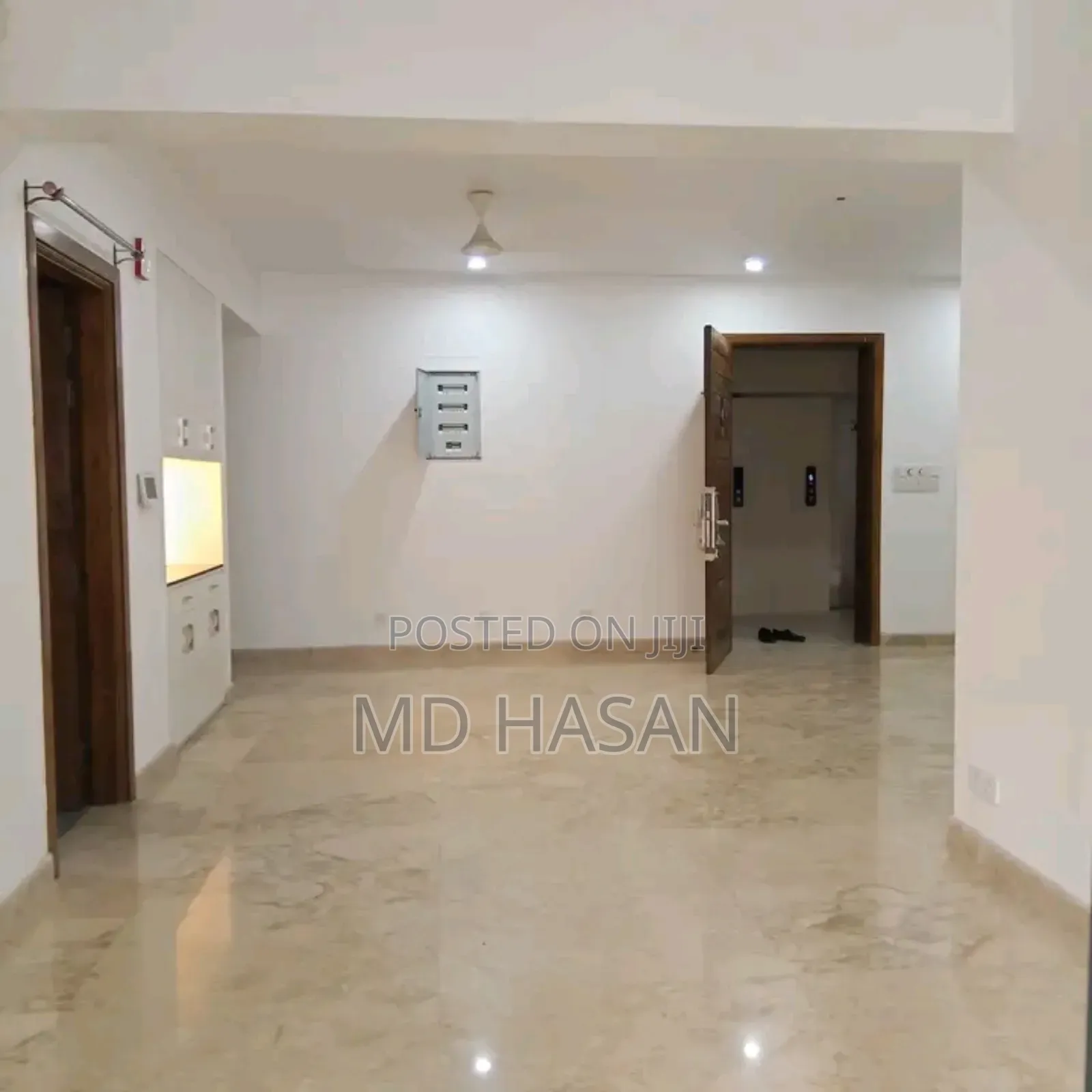 3bdrm Apartment in Semi Furnished for rent