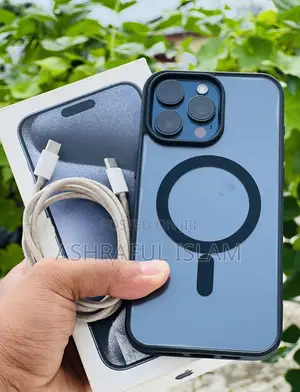 Photo - Apple iPhone 15 Pro Max 256 GB Blue