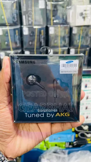 Photo - Samsung Type-C Earphones Tuned by A.K.G