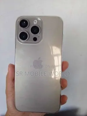 New Apple iPhone 16 Pro Max 256 GB Silver