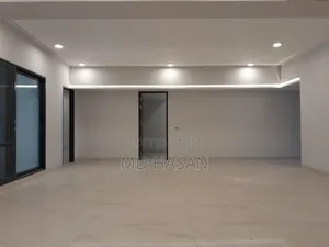 Photo - 4bdrm Apartment in Semi Furnished for rent