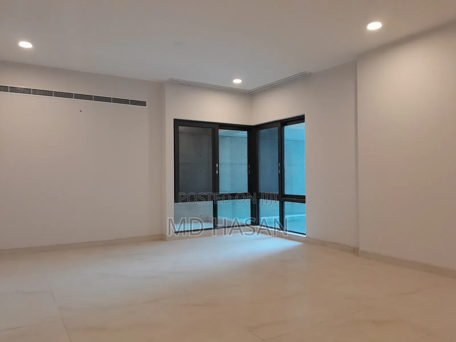 4bdrm Apartment in Semi Furnished for rent