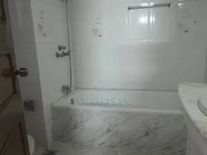 4bdrm Apartment in Un Furnished Flat for rent