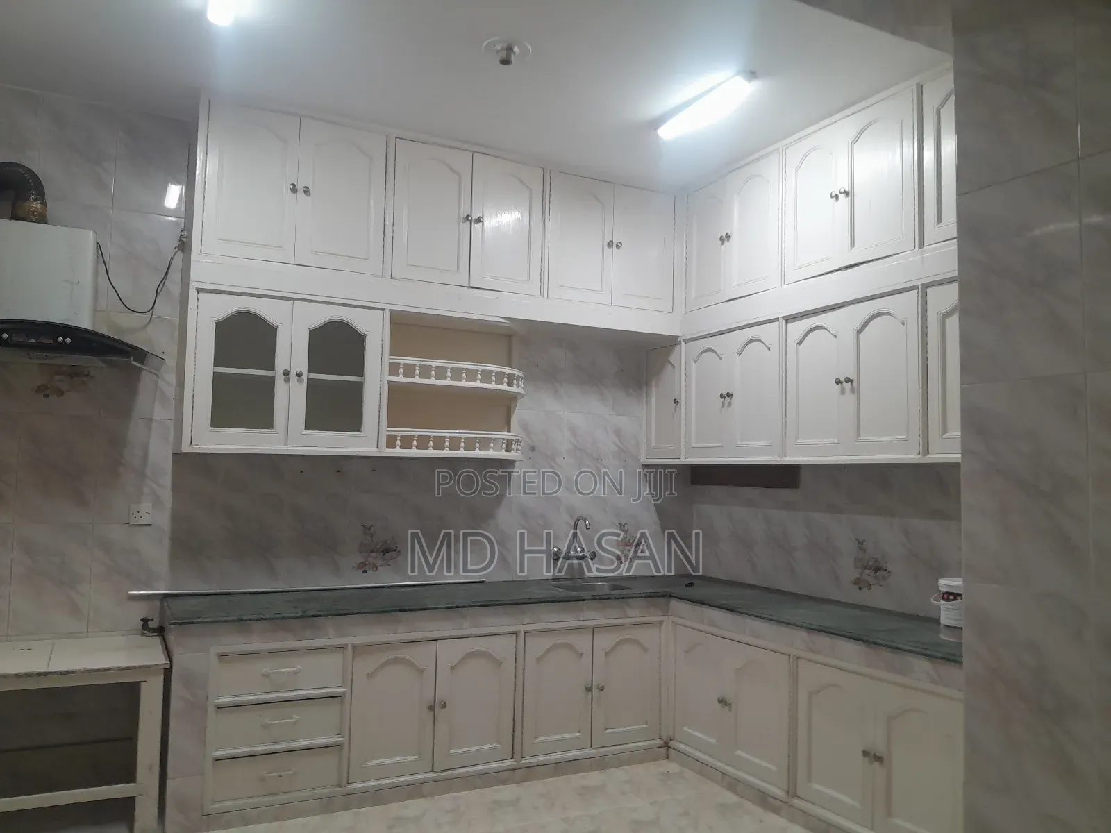 4bdrm Apartment in Un Furnished Flat for rent