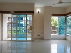 Photo - 4bdrm Apartment in Semi Furnished for rent