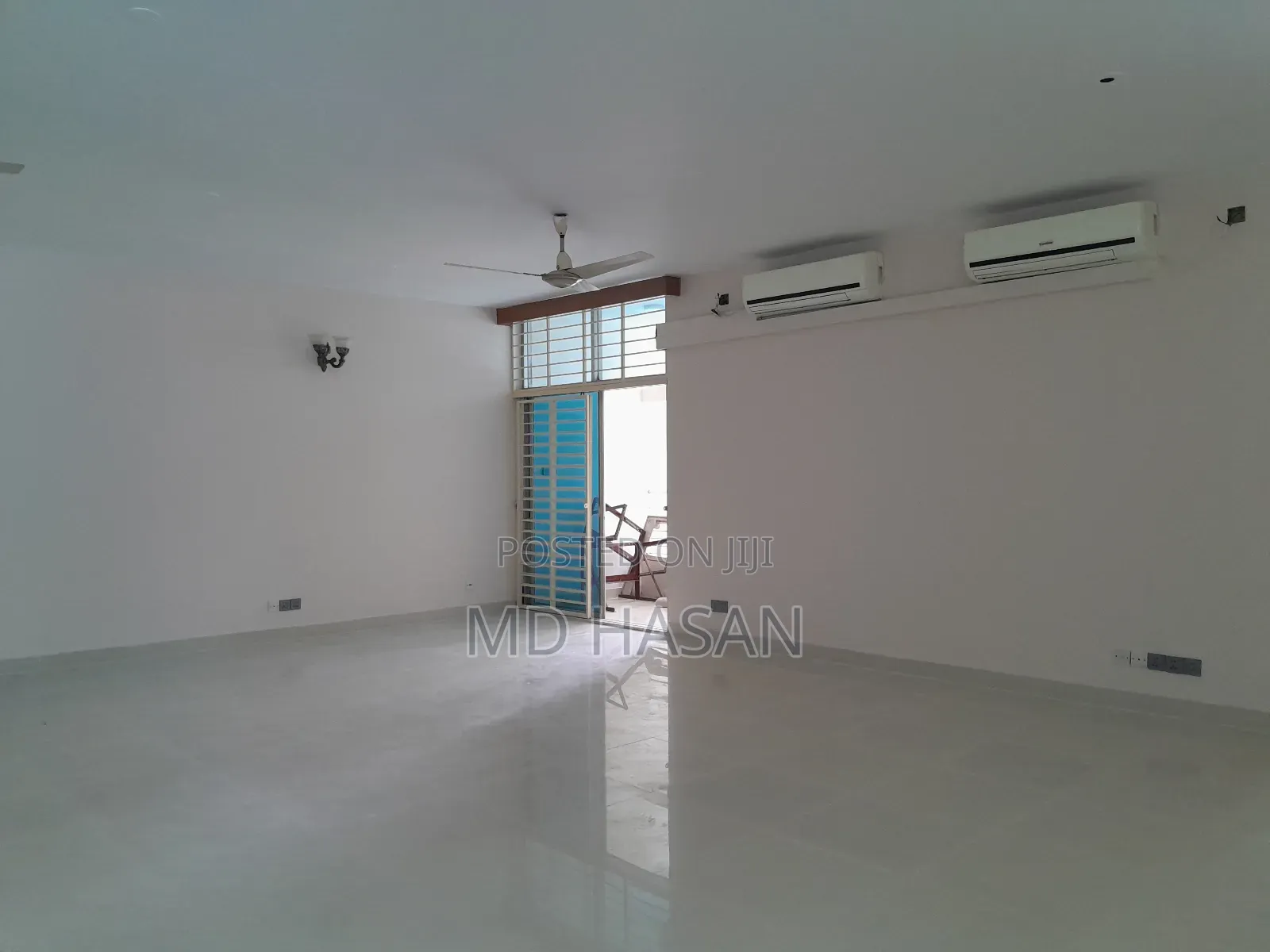 4bdrm Apartment in Semi Furnished for rent