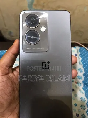 Photo - OnePlus Nord N30 128 GB Silver