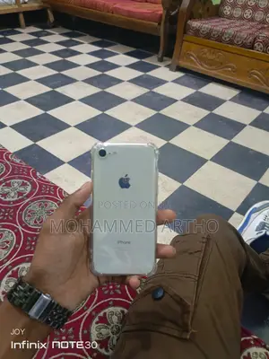 Photo - Apple iPhone 8 256 GB White