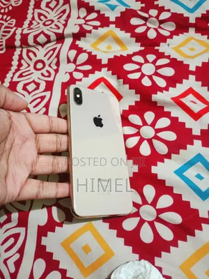 Photo - Apple iPhone XS Max 256 GB Rose Gold