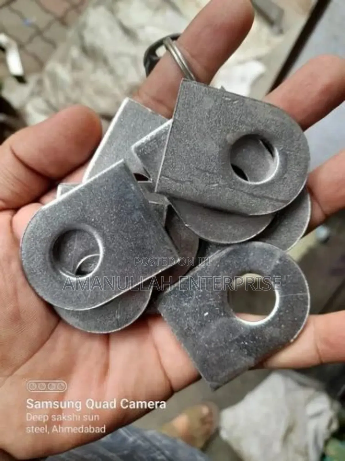 Square Washer, Made of Steel With a Curved Rounded Edge.