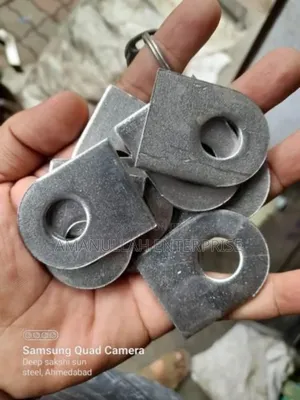 Square Washer, Made of Steel With a Curved Rounded Edge.