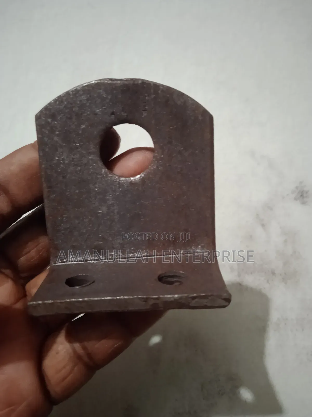 Square Washer, Made of Steel With a Curved Rounded Edge.