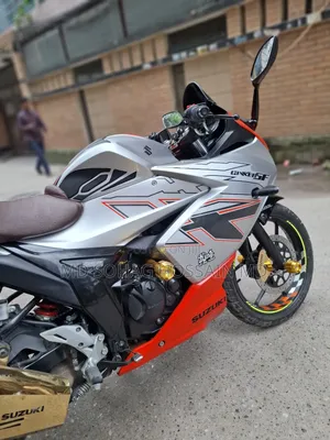 Photo - Suzuki GSX 2024 Orange